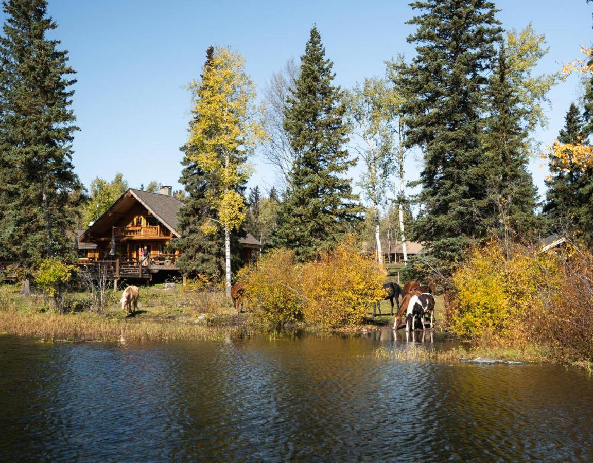 Ten-Ee-Ah Lodge & Campground Lac La Hache Exterior photo