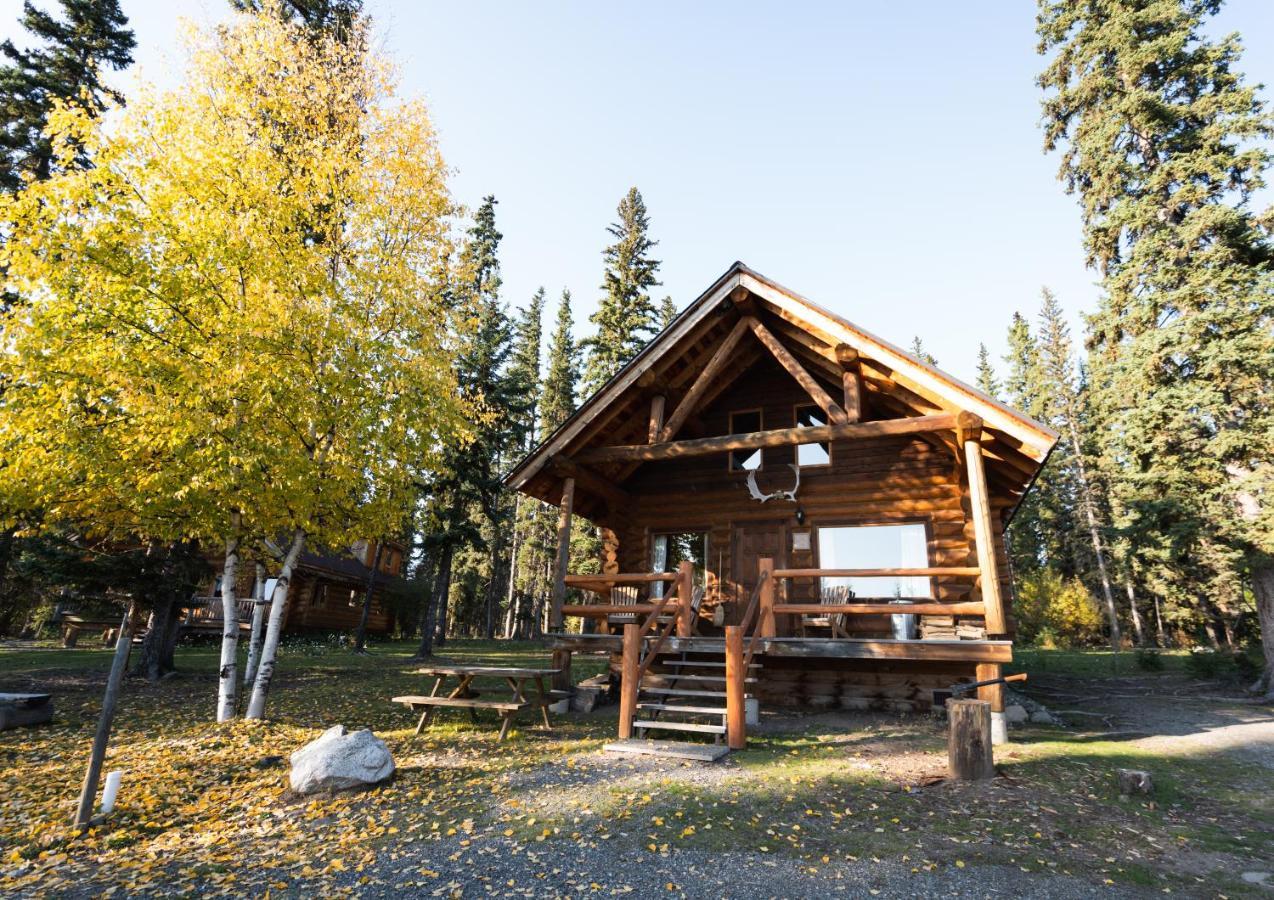 Ten-Ee-Ah Lodge & Campground Lac La Hache Exterior photo