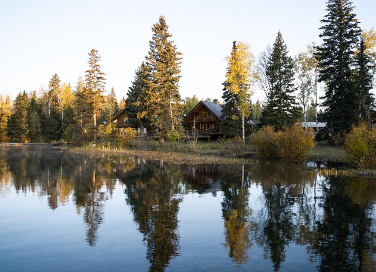 Ten-Ee-Ah Lodge & Campground Lac La Hache Exterior photo