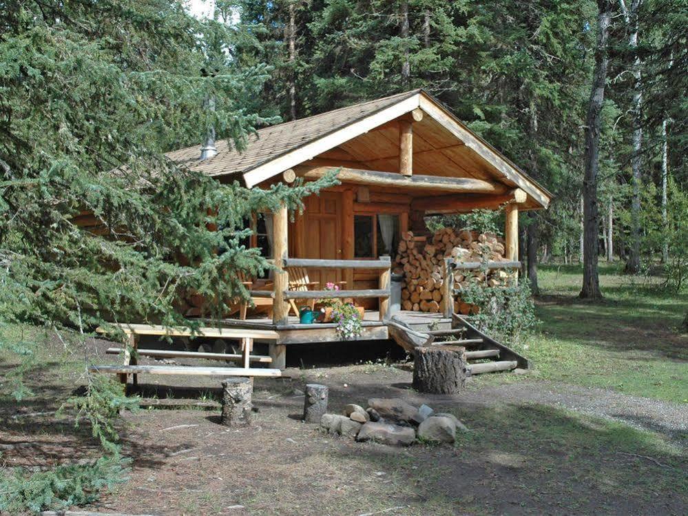 Ten-Ee-Ah Lodge & Campground Lac La Hache Exterior photo
